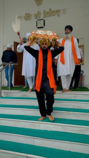 Gippy Grewal Instagram - Waheguru 🙏🙏🙏