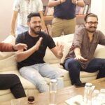 Gippy Grewal Instagram - CarryOnJatta3 da trailer auon di khushi vich Angrezi Beat te ❤️👌 #gippygrewal #aamirkhan @kapilsharma @sonambajwa @binnudhillons @ghuggigurpreet @nareshkathooria @smeepkang @rajivthakur007 @bhana_l.a @amardeepsgrewal @vinodaswal13