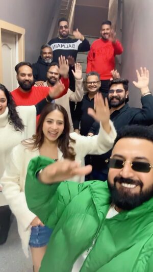 Gippy Grewal Instagram - Aan Aan Aan 🤣🤣🤣🤣🤣🤣🤣🤣

Jatt Nu Chudail Takri 👌
15 march 👍