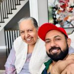 Gippy Grewal Instagram - Happy Birthday Mummy ❤️🤗