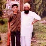 Gippy Grewal Instagram - 21 saal ho gaye 😔 I Miss you Everyday Dad 😔