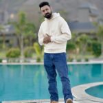 Gippy Grewal Instagram - Kidda Lagi #warning2 ?