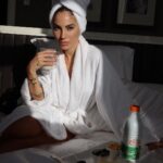 Giulia De Lellis Instagram – First things first: Zymil 🥛 
@zymilitalia #FaiUnSaltoNelBenessere #ZymilBenefitFibre /ad