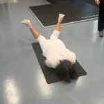 Giulia De Lellis Instagram - Le ultime dal mio rullino 🗞️ - sveglia presto ogni mattina. Io felice, Ninni meno - mai senza @audreraudrer + 🧃 di melograno: pulite dentro e belle fuori. - Mutty presa benissimo - posso dire? Nel mio programma programma detox il cibo non è mancato - a mia mamma si - ma di palestra ne era piena! - grazie Adriano (cane di Ninni) per questa foto ricordo meravigliosa - torno a casa che sto da Dio! La mia testa ed il mio corpo ne avevano bisogno 🤍🫶🏻🌸 Lucia Magnani Health Clinic
