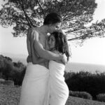 Giulia De Lellis Instagram - Più di mille giorni insieme @carlogussa 🤍 Grazie @ladytarin per la collezione di queste foto meravigliose scattate in diversi anni. Ricordi preziosi che stiamo per appendere nella nostra nuova casa!