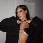 Giulia De Lellis Instagram - 20 yrs of @tezenisofficial 🖤🖤 #tezenis20 #ohmy20s /ad