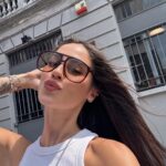 Giulia De Lellis Instagram – Ciao Milano, per me doppia panna e stracciatella, grazie🍦