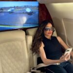Gloria Trevi Instagram – “My life is to fly” ✈️⛅️