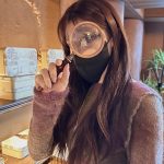 Go Youn-jung Instagram - 🧐