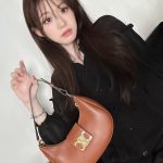 Go Youn-jung Instagram - 🤎 #CELINEAVATRIOMPHE #광고 @celine