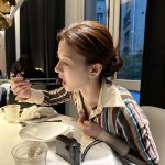 Go Youn-jung Instagram – 🥖🥐🍀