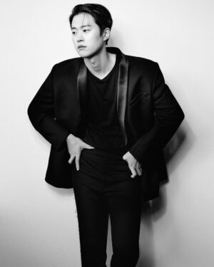 Gong Myeong Instagram - A+B컷 VOGUE🖤