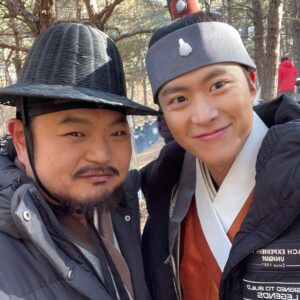 Gong Myeong Instagram - 오늘 밤 10시! 홍천기❤️