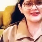 Googoosh Instagram - ای شمایی که اجازه نمیدین فرهنگ انتقام و تقاص در ایران و ایرانی بمیره باور کنید این بار زیر هجوم خشمگین ترین انتقام تاریخ ایران له میشید، له! تا آخر عمر آوازم این ترانه رو به یاد مهسا امینی، دختر ایران میخونم. #MahsaAmini 🤍 #ژینا_امینی