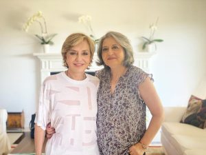 Googoosh Instagram - With my dear sister Roya ❤️ در کنار خواهر عزیزم رویا Santa Monica, California