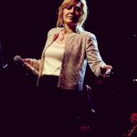 Googoosh Instagram - توی گسترده ی رویا ، ای سوار اسب ابلق دنبال کدوم مسیری توی تاریکی مطلق؟ ای به رویا سرسپرده، با توام ای همه خوبی راهی کدوم دیاری آخه با این اسب چوبی؟ 🌓 #ماه_پیشونی #ایرج_جنتی_عطایی #واروژان