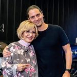 Googoosh Instagram - The people of the world love each other, regardless of their religious or racial background, and they all want to live in peace and harmony. It is the politicians who create divisions amongst us. مردمان دنیا جدا از داشتن هر گونه گرایش دینی و قومی همدیگر را دوست دارند و طرفدار صلح و آشتی هستند، این سیاستمداران هستند که بین ما جدايی می افکنند. Stuttgart, Germany 🇩🇪 October 8th 2023