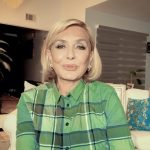 Googoosh Instagram – Googoosh’s final world tour premieres on Saturday the 23rd of September in a sold out San Jose, California.
A tour which will include a selected number of North American, European and Asian cities.
Here is a personal message from the legend herself.

فصل آخر… آخرين تور جهانى گوگوش كه از ٢٣ سپتامبر در يكى از شهرهاى شمالى كاليفرنيا آغاز ميشود. با اين اميد كه روزى اين تور در يكى از شهرهاى شمالى ايران، سرزمين مادرى گوگوش به پايان رسد. 🤞🏼

#گوگوش #خداحافظی 
#googoosh
#finalworldtour 
#farewell