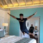 Gouri G Kishan Instagram - Le my friends and I on vacation to a destination filled with honeymooners 🫠 Thank you @pickyourtrail for planning our trip to Maldives 🌊 we had a baller time! Credits to @shashwathravindran for this cinematic masterpiece. @pickyourtrail @amayakudarah @amayaresort