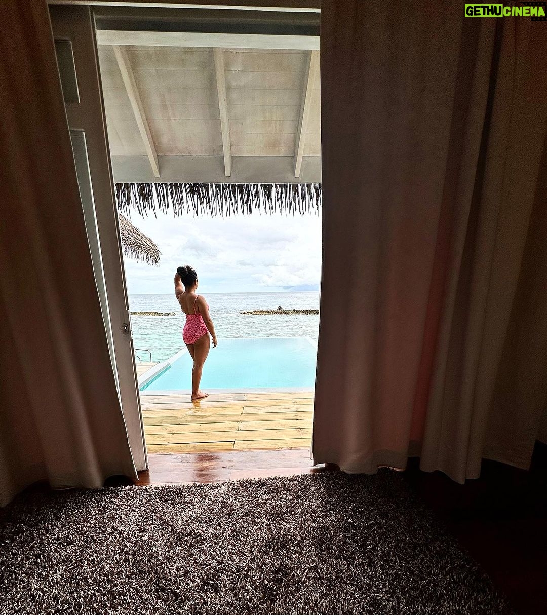 Gouri G Kishan - 158.9K Likes - The only blues that I like 🌊👙