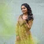 Gouri G Kishan Instagram - Sab theek? 🌻🧿 Styled by @joe_elize_joy @styyledbyjoe Outfit @klumbyprajinajaanaki MUAH @amal_ajithkumar Photography @ashique_hassan Kochi, India