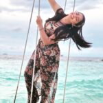 Gouri G Kishan Instagram - Evening skies 😮‍💨⛅️🌊 @pickyourtrail @amayakudarah @amayaresort #pickyourtrail #hasslefreeholidays #letsPYT #amayakudarah #PickyourtrailToAmaya #blues #sky #ootd #sunset #sea #fashion #bliss Amaya Resorts & Spas Maldives