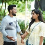 Gouri G Kishan Instagram - Looking back at some memorable moments from the sets of #Anuragam 🩵🌺 Streaming now on @hr_ott 💃 @gauthamvasudevmenon @lenaasmagazine @actor.aswin @shahad_k_muhammad
