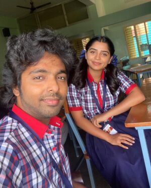 Gouri G Kishan Instagram - a Jaanu 🫰Senthazhini crossover 🙈

#backtoschool