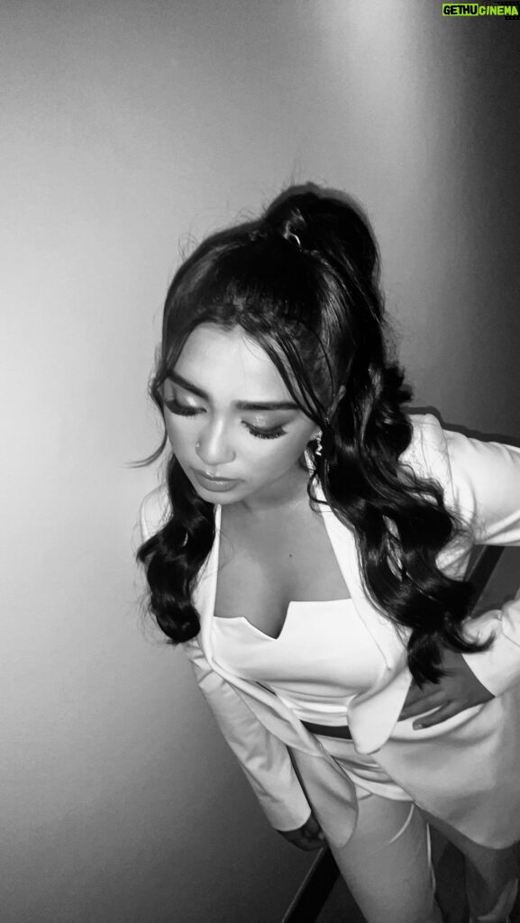 Gouri G Kishan Instagram - The gorgeous @gourigkofficial for SIIMA 23, what an absolute pleasure! ✨ Wearing IZEL Luna | Suit Set ✨🤍 MUA @neetubhatiaartistry 💅🏻 Styling @lakshh___ 💕 Ootd @izel.fashion #izel #luxury #suit #paris #Dubai #siima #gourigkishan #womenempowerment #style #redcarpet #india #actor #film Dubai, United Arab Emirates