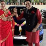 Govinda Instagram - To my best friend, the love of my life, the mother of my two beautiful children. Happy Karva chauth. I love you ❤️ My love for you is beyond is immeasurable. Par aaj ke liye is chote gift se measure kar lena😜 You deserve all the happiness in this world and more. Love you my Sona! ❤️ @officialsunitaahuja #Happykarwachauth #truelove @bmwinfinitycars @bmwindia_official