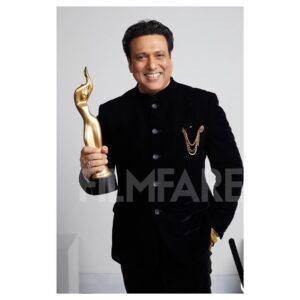 Govinda Instagram - Thank you @filmfare @jiteshpillaai for This Golden Lady!! ❤️ #filmfare2020