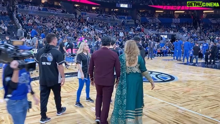 Govinda Instagram - At the India Day Festival for IACC in association with Orlando Magic of National Basketball Association (NBA) 🏀.🎉Thank you for all the Love had a Great Time! Love you all❤️ #Indiaday #Orlando #Florida #Funtimes Kia Center