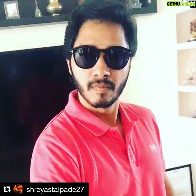 Govinda Instagram - Thank you so much Shreyas! God Bless😊 #Repost @shreyastalpade27 with @get_repost ・・・ Challenge accepted #SayItLikeGovinda. We love you Chi Chi Bhaiyya @govinda_herono1 . I further nominate @khemster2 & @arshad_warsi #fryday @fukravarun