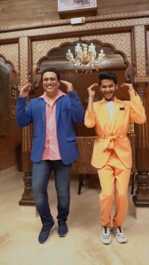 Govinda Instagram - Dancing with the ultimate Hero No 1
Shukriya @govinda_herono1 sir 🙏
Ek sapna pura ho gaya 
.
@officialraveenatandon 
📍@mulk.restaurant
🧥 @nidhikurda @stylebysugandhasood @official_nikhil77 
.
.
#govinda #govinda_herono1 #govindasongs #kisidiscomeinjaye #raveenatandon #90sbollywood #bollywoodsongs #dance #dancereels #reels #nayandeeprakshit