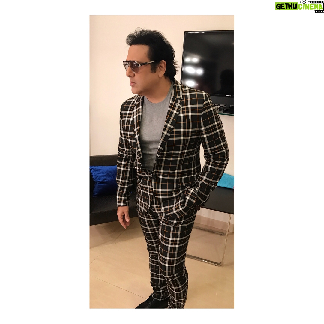 Govinda Instagram - On the sets of #Lipsingbattle #aboutlastnight #ootd Styling : Tina @tina.ahuja