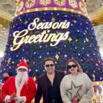 Govinda Instagram - Wishing you a season that’s merry and bright with the light of God’s love! Merry Christmas!