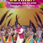 Govinda Instagram - Manaiye Holi ka Jashn hoga mam with the talented performers of India’s Got Talent. Dekhiye #IndiasGotTalent season 9, Sat-Sun 8pm, sirf @sonytvofficial par.💕 #BombFireCrew ke saath milkar Govinda ji ne dikhaaya apne evergreen rhythm aur moves ka kamaal! Dekhiye aise hi kayi saare mazedaar pal #IndiasGotTalent Season 9 ke holi special episode mein, aaj aur kal raat 8 baje, sirf Sony par. @manojmuntashir @theshilpashetty @badboyshah @arjunbijlani @kirronkhermp @govinda_herono1 @bomb_fire_india #IndiasGotTalentS9 #IndiasGotTalentonSonyTV #BombFireCrewGotTalent Managed by @officialstore.star Styled by @akansha.27 @tiara_gal Outfit by @mehboobsons Shoes by @monkstoryofficial Assisted by @akritipeerless