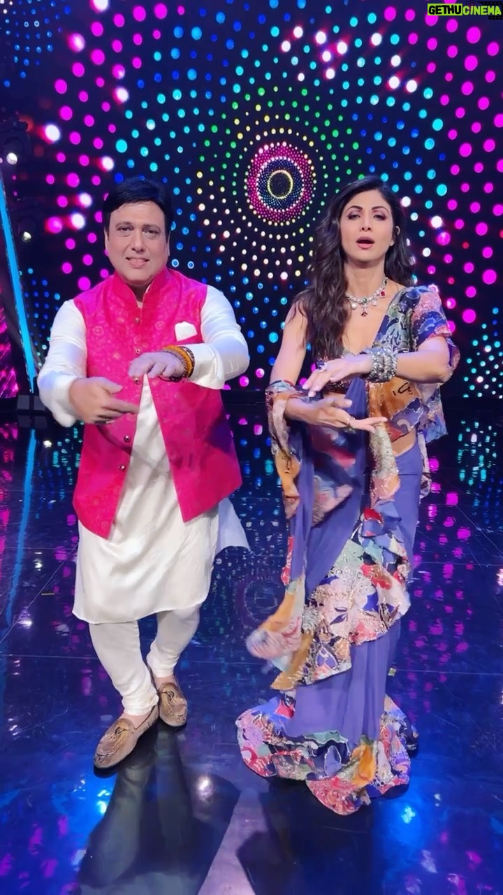 Govinda - 168.1K Likes - Rangon ke tyohaar mein bhi,🎨
Rangon se zyada lagti hai acchi jinki harr adaah 😍
Dil thaamiye… kyunki♥️
Woh hain humaare Govinda 💃🏻🕺
@govinda_herono1
.
.
.
.
.
#IndiasGotTalent #IGT #BTS #HoliSpecial #happiness #oldfriends #friendslikefamily #90sbollywood