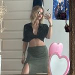 Grace VanderWaal Instagram - 🖤been awhile