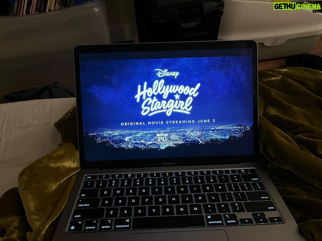 Grace VanderWaal Instagram - ✨Hollywood Stargirl on @disneyplus 💫