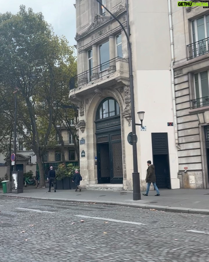 Grace VanderWaal Instagram - Paris Paris Paris!
