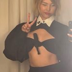 Grace VanderWaal Instagram - Bathroom bts vibes ✨