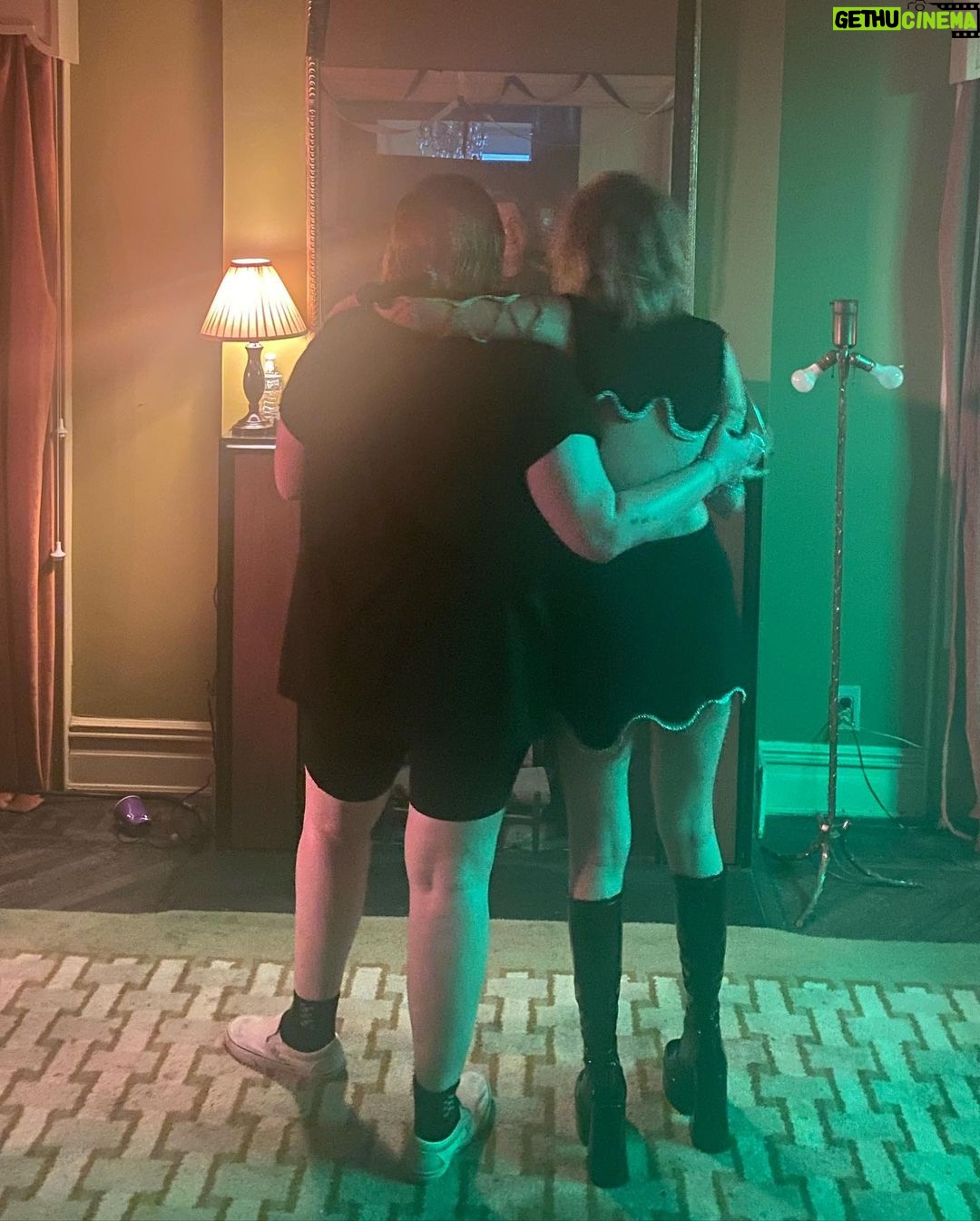 Grace VanderWaal Instagram - I said soonnnn😌😌 really excited about this one