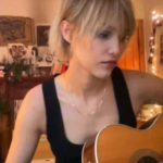 Grace VanderWaal Instagram - Made this picky riff thing today and I just thought it was so pretty, chill vibes today- light some incense, listen to some jazz, look in the mirror, you deserve it bae <3 also enjoy a random dump added onto this