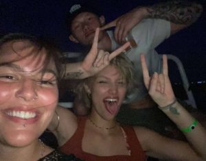 Grace VanderWaal Instagram - We meet friends on boat