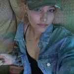 Grace VanderWaal Instagram - Small dump + a song I just wrote called safety pin🧷🎶•• I promised myself I’d be better at social media a couple weeks ago and IM SLIPPIN😖 I’m trying.. so here are my updates- got a tattoo and trying to put the last touches on new music for you guys!!🥳🥳