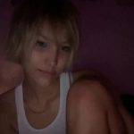 Grace VanderWaal Instagram - the more you look at these the stranger my leg looks wtf