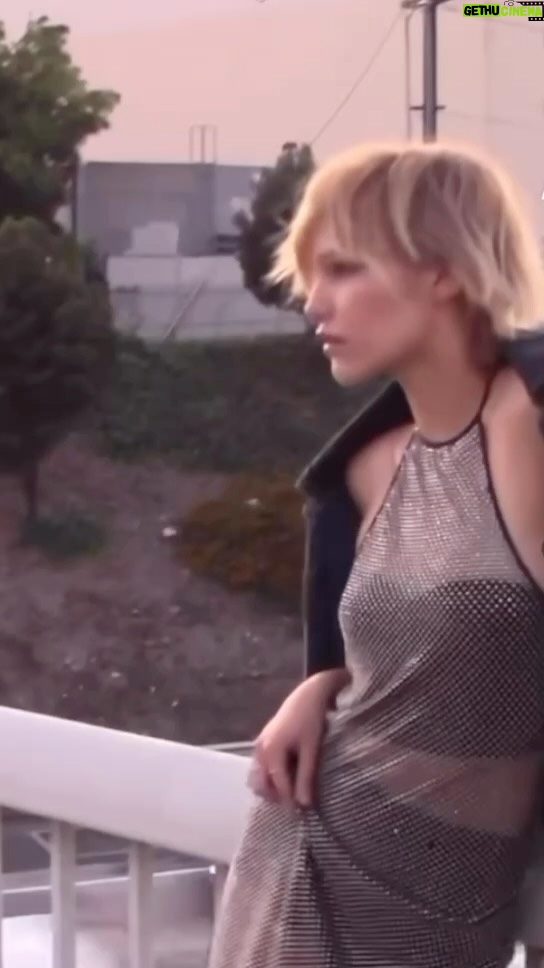 Grace VanderWaal Instagram - I’m just a girl🥱💋 Wednesday purgatory tickets still available yall link in bio!