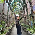 Grace VanderWaal Instagram - Jeans under dresses 2023 babe