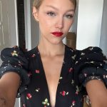 Grace VanderWaal Instagram - 🍒🍷